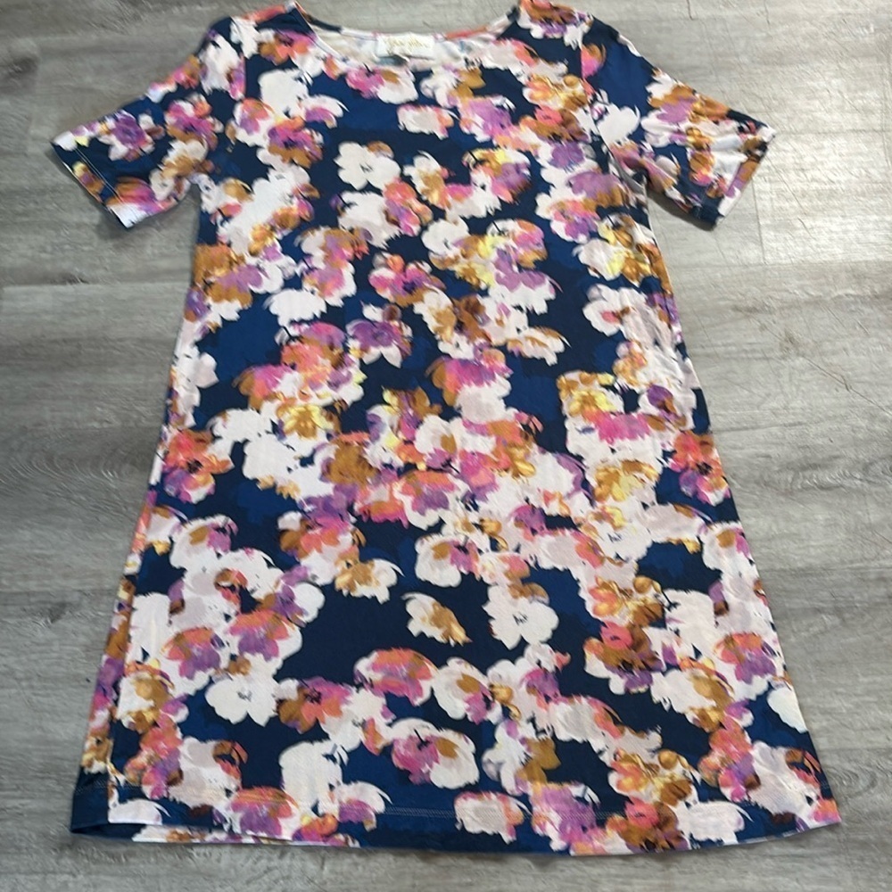 Yumi Kim shift T-shirt style floral Bloom Dress Sz M
